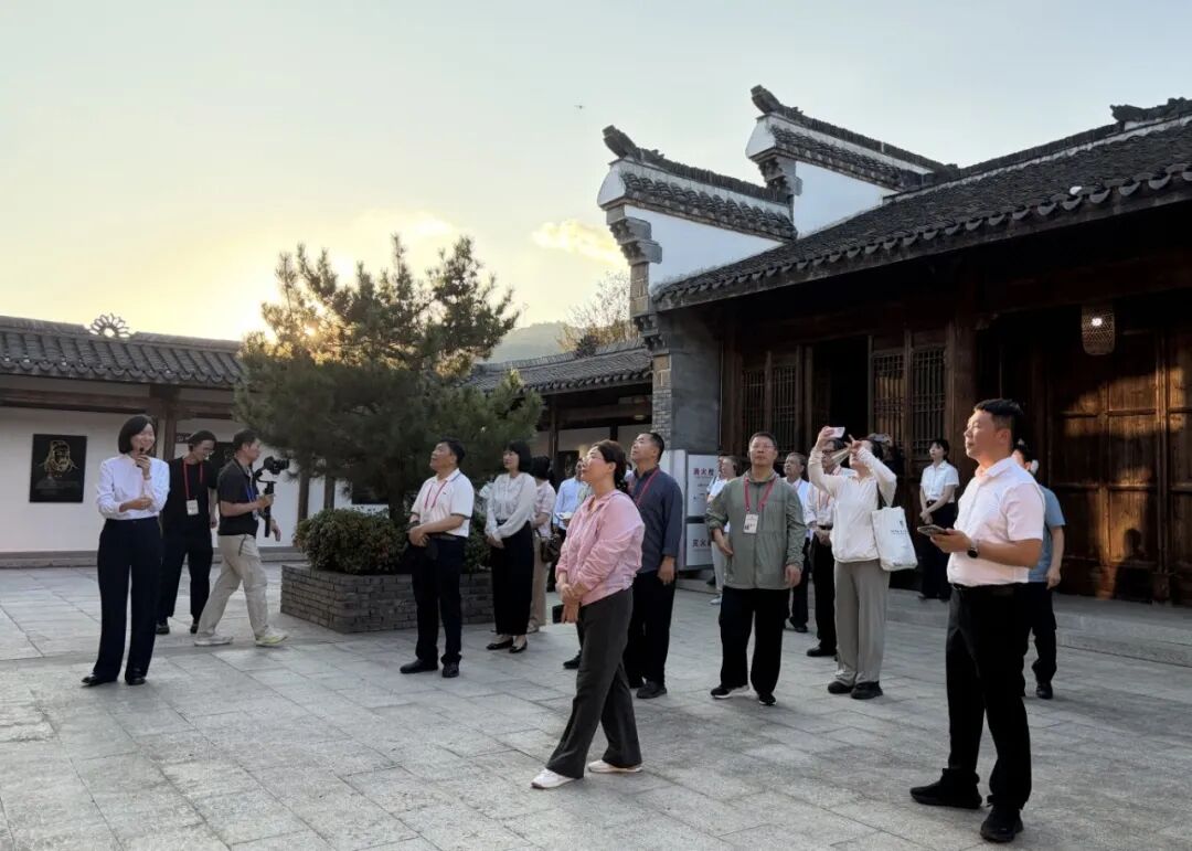 访书院、行古街、走村落！中外学者在南平寻访朱子文脉